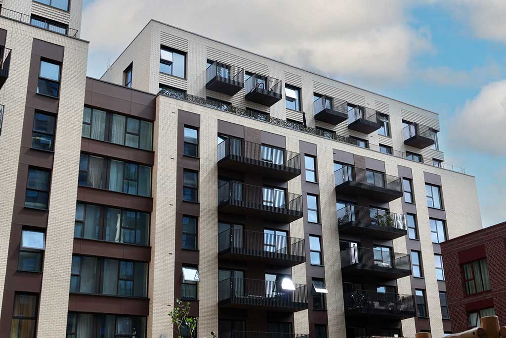Abbey Quay balconies