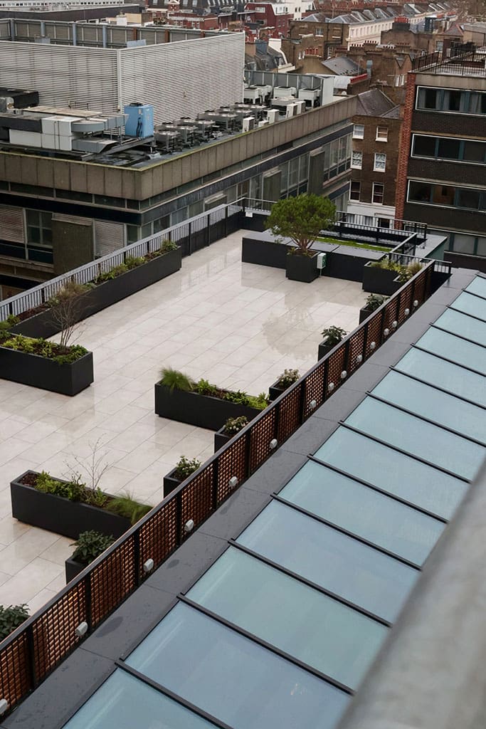 View of full roof terrace