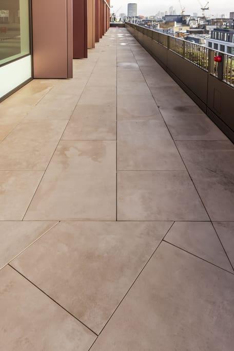 Paved roof terrace