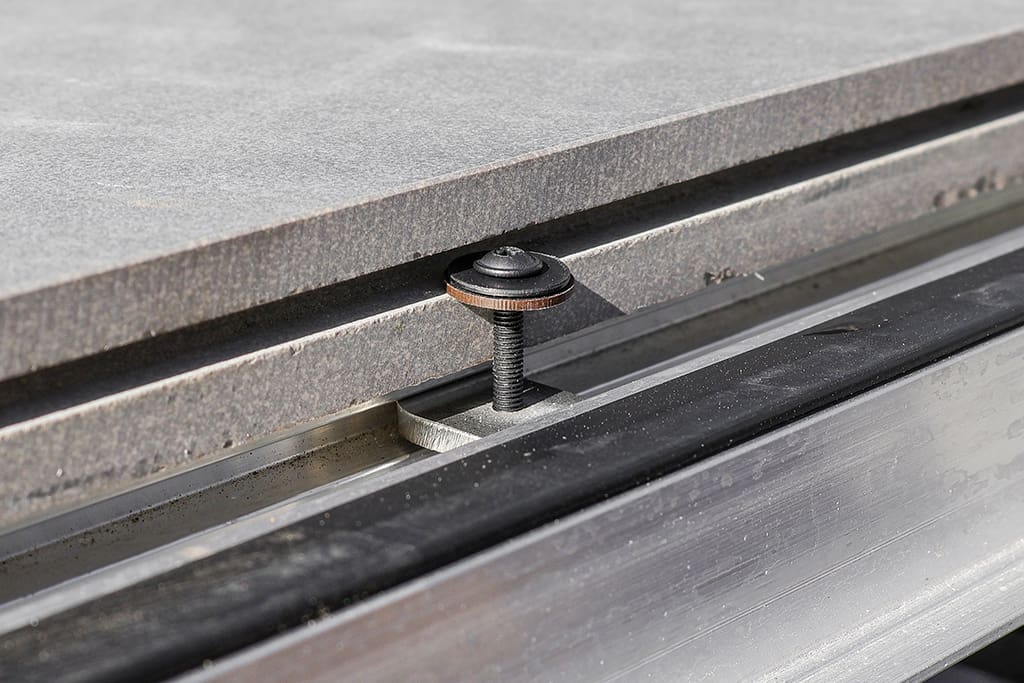 Rail system with RHF-WU - Hidden Wind Uplift Restraint